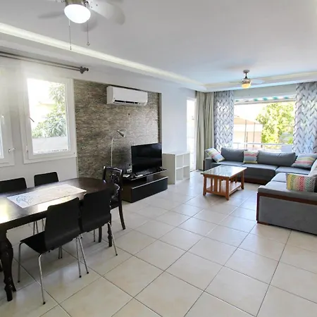 Lisa, 4 Bedroom, Private Pool , Calis Area Villa