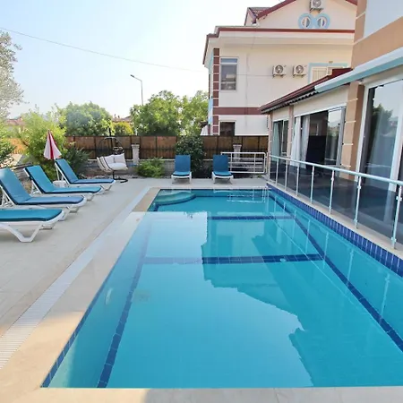 Lisa, 4 Bedroom, Private Pool , Calis Area Fethiye